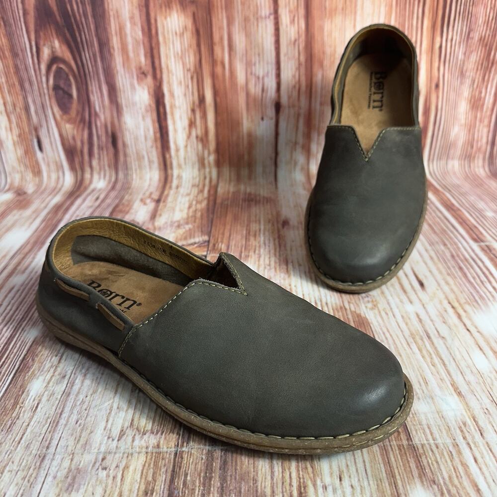 Born NAYA Womens Size 8.5 Gray Nubuck Leather Loafers Flats Slip On Shoes